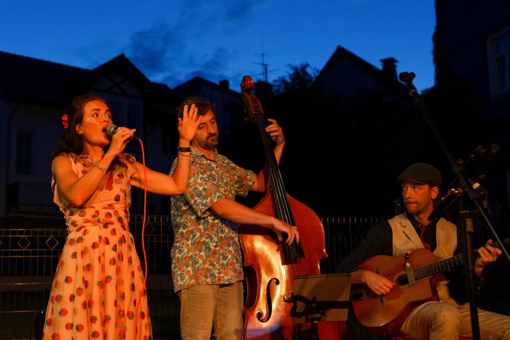 Noémi Schröder Trio